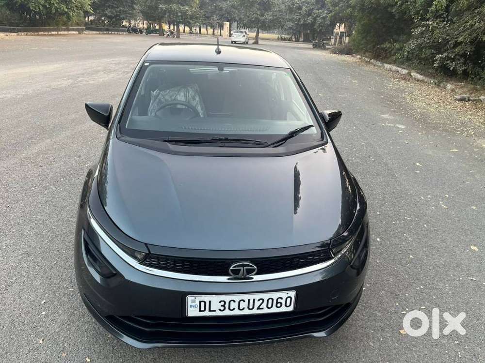 Tata Altroz 1.2 Xe, 2021, Petrol