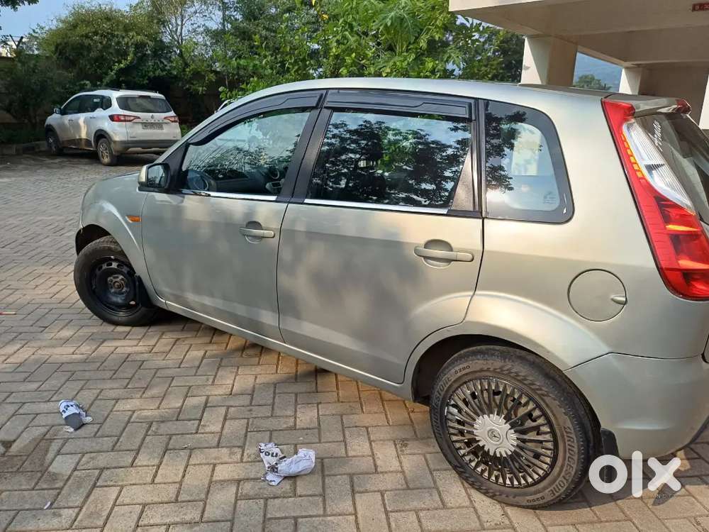 Ford Figo 2010 Cng & Hybrids 193500 Km Driven