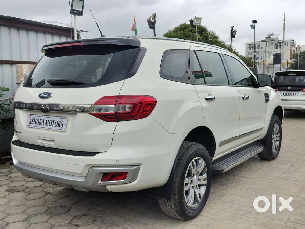 Ford Endeavour 2.2 Titanium At 4x2, 2016, Diesel