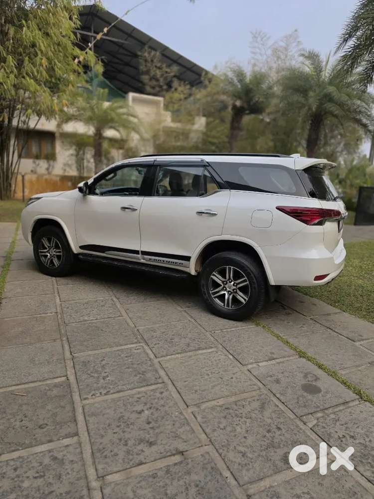 Toyota Fortuner 2016 Diesel Well Maintained