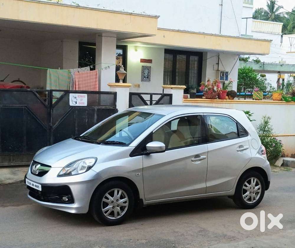 Honda Brio V Mt 2012 - Single Owner - 49000 Km