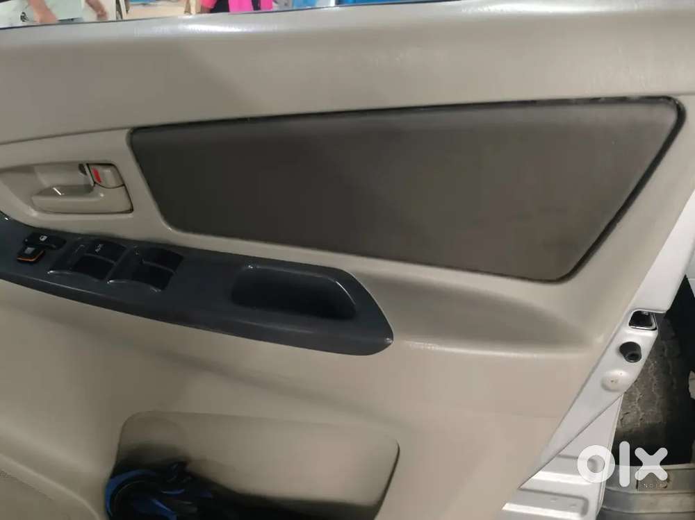 Toyota Innova Diesel 2011