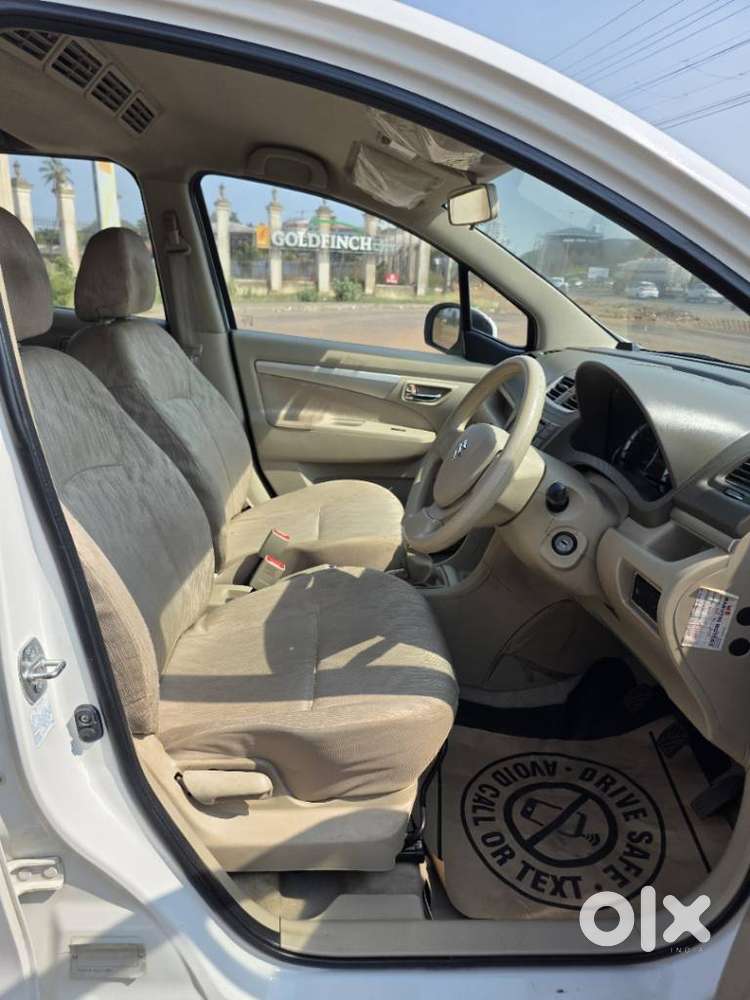Maruti Suzuki Ertiga Vxi Abs Bs Iv, 2015, Petrol