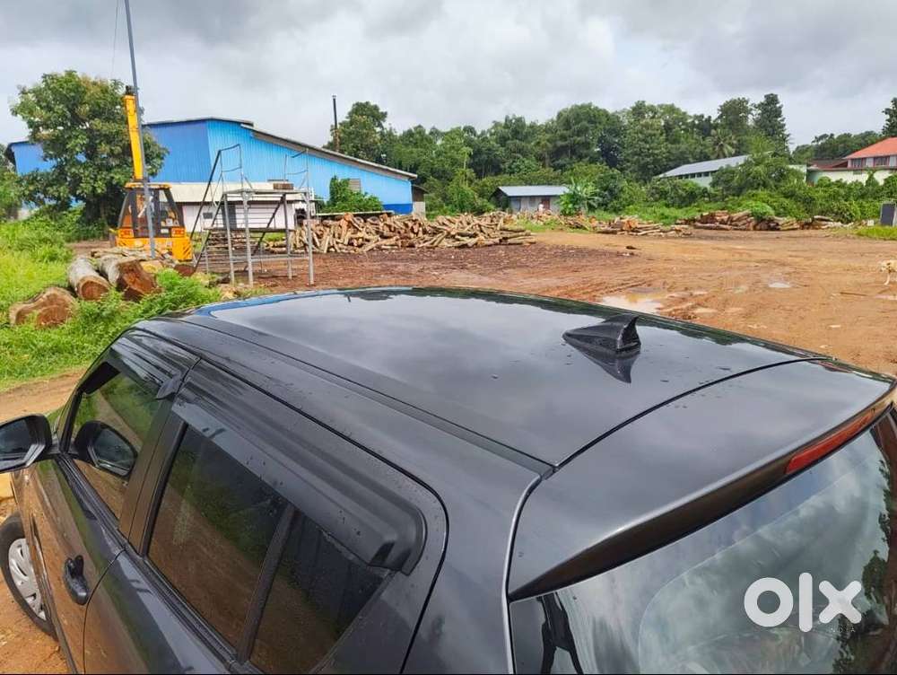 Maruti Suzuki Swift Vxi 2015  Low Km  Single Person Used.