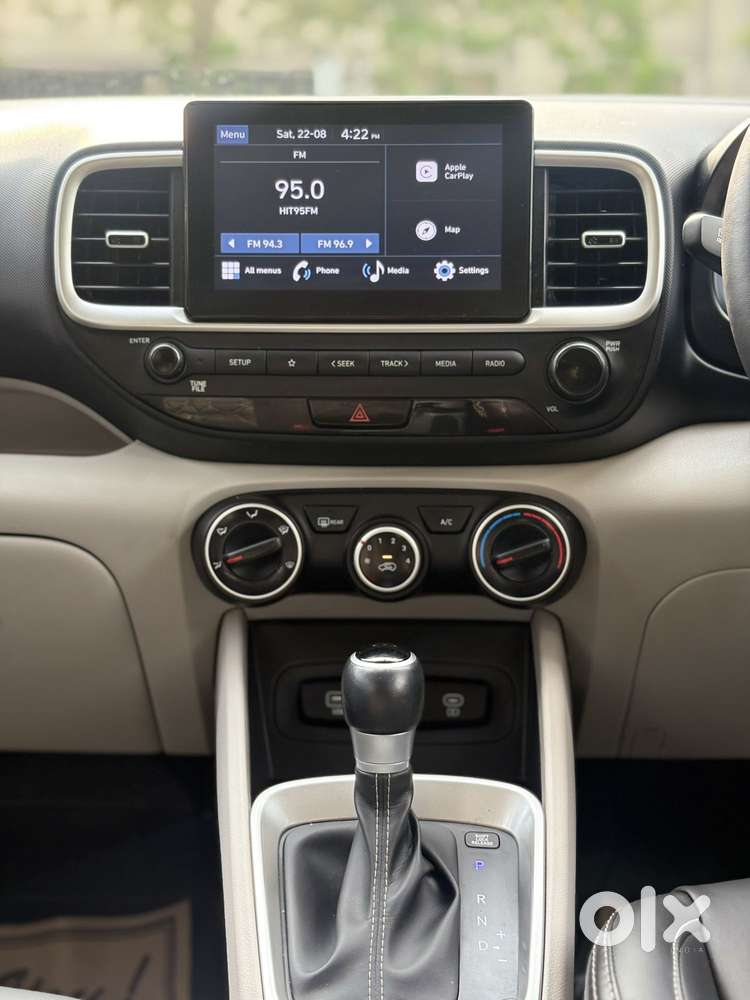 Hyundai Venue 1.0 S (o) Turbo Dct, 2023, Petrol