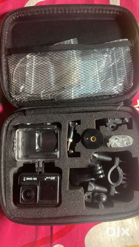 Izi action camera
