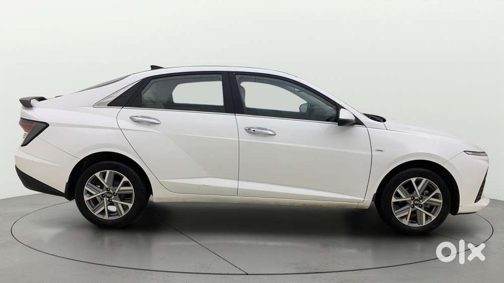Hyundai Verna 1.5 Sx (o) Ivt, 2025, Petrol