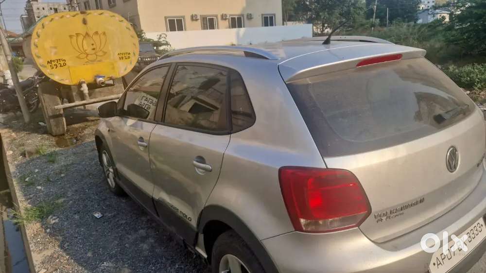 Volkswagen Crosspolo 2014 Diesel 111938 Km Driven