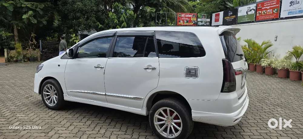 Toyota Innova G4 2014 Diesel Manual