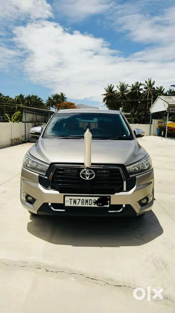Toyota Innova Crysta 2016