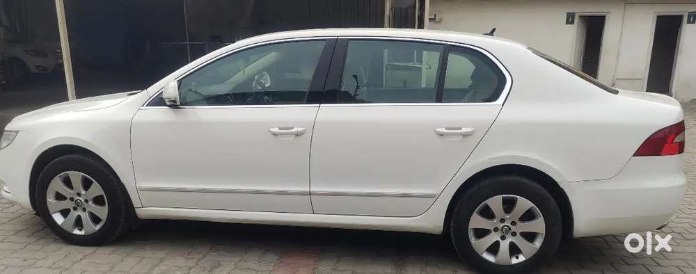 Skoda Superb Elegance 2010