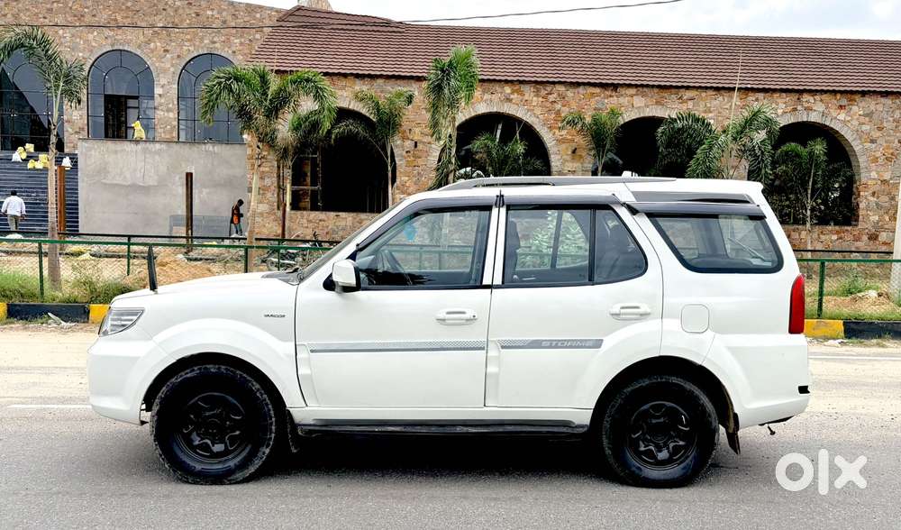 Tata Safari Storme [ ] 2.2 Ex 4x2, 2017, Diesel