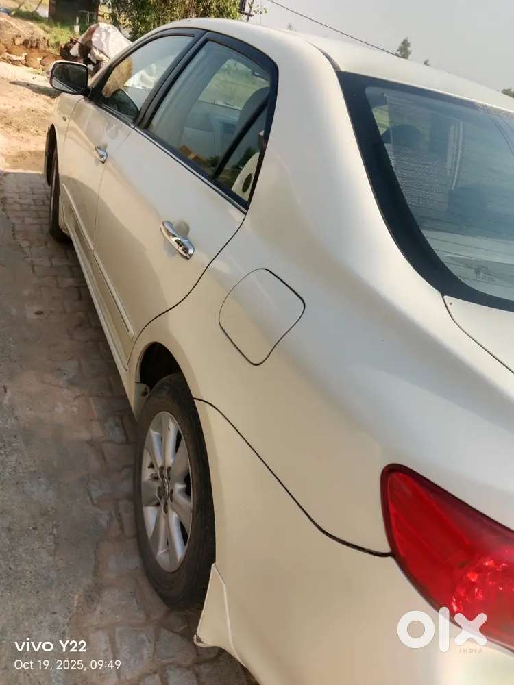 Toyota Corolla Altis 21011 Petrol 58000 Km Driven