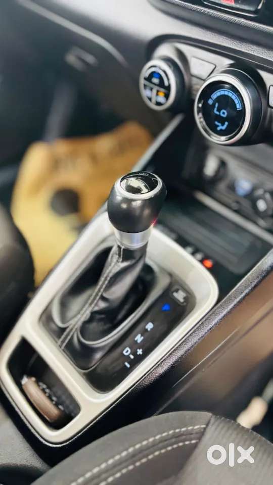 Hyundai Venue [ ] 1.0 Sx (o) Turbo Imt, 2020, Petrol