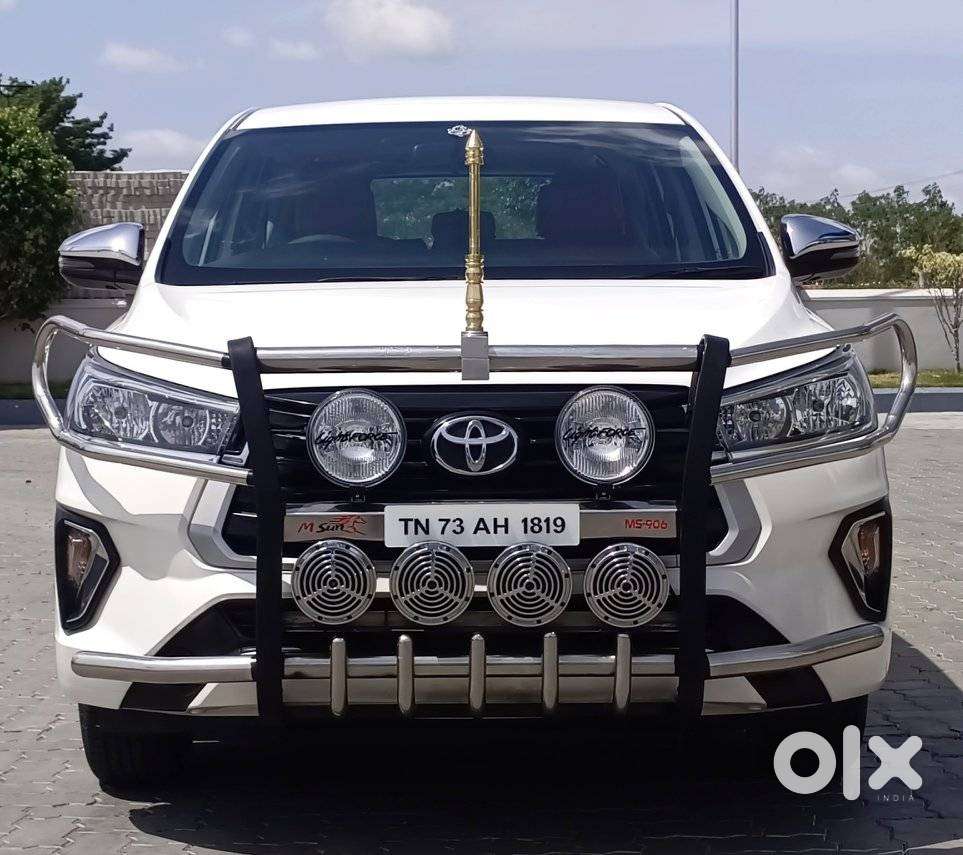Toyota Innova Crysta 2.4 Gx Limited Edition At 7 Str, 2022, Diesel