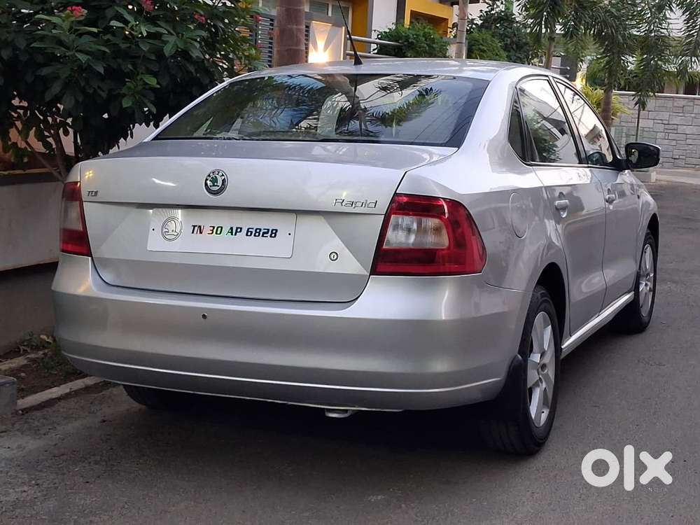 Skoda Rapid Elegance 1.6 Tdi Cr Manual, 2012, Diesel