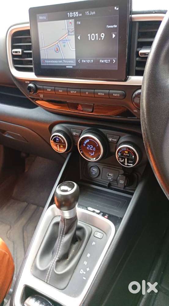 Hyundai Venue 1.0 Sx (o) Turbo Dct, 2019, Petrol