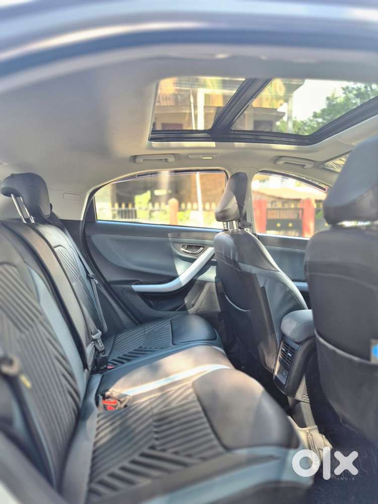Tata Curvv Creative Plus S 1.2 Revotron Petrol 7dca, 2025, Petrol