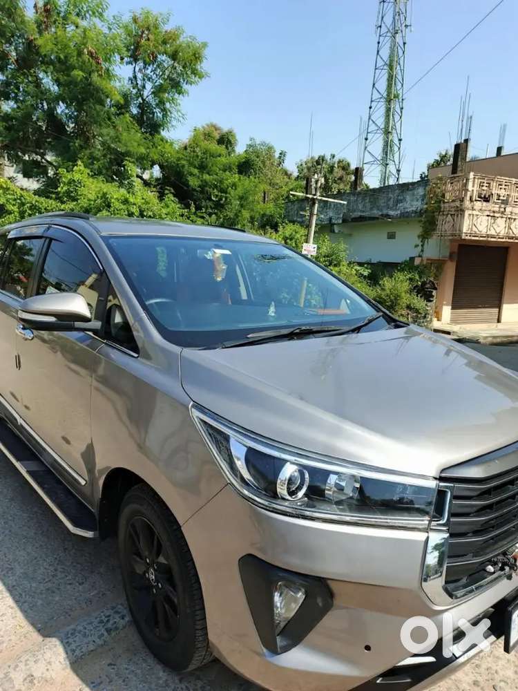 Toyota Innova Crysta 2017 Diesel Manual