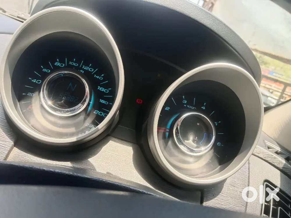 Mahindra Xuv500 2016 Diesel 86000 Km Driven