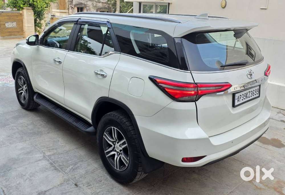 Toyota Fortuner 4x2 Mt 2.8 Diesel, 2021, Diesel