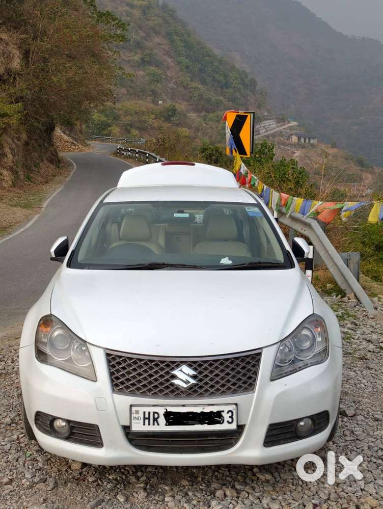 Maruti Suzuki Kizashi 2012 Petrol Well Maintained