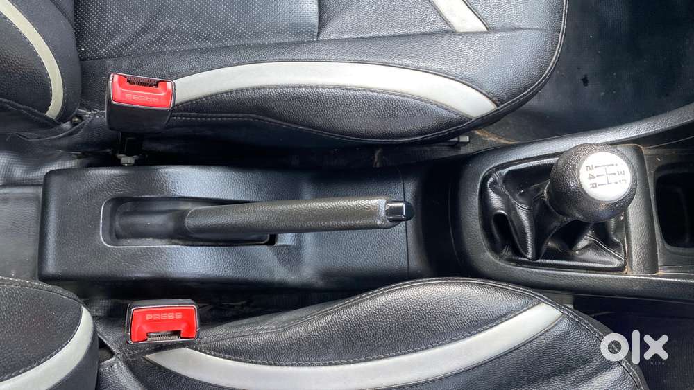 Maruti Suzuki Swift 1.2 Lxi (o), 2016, Petrol