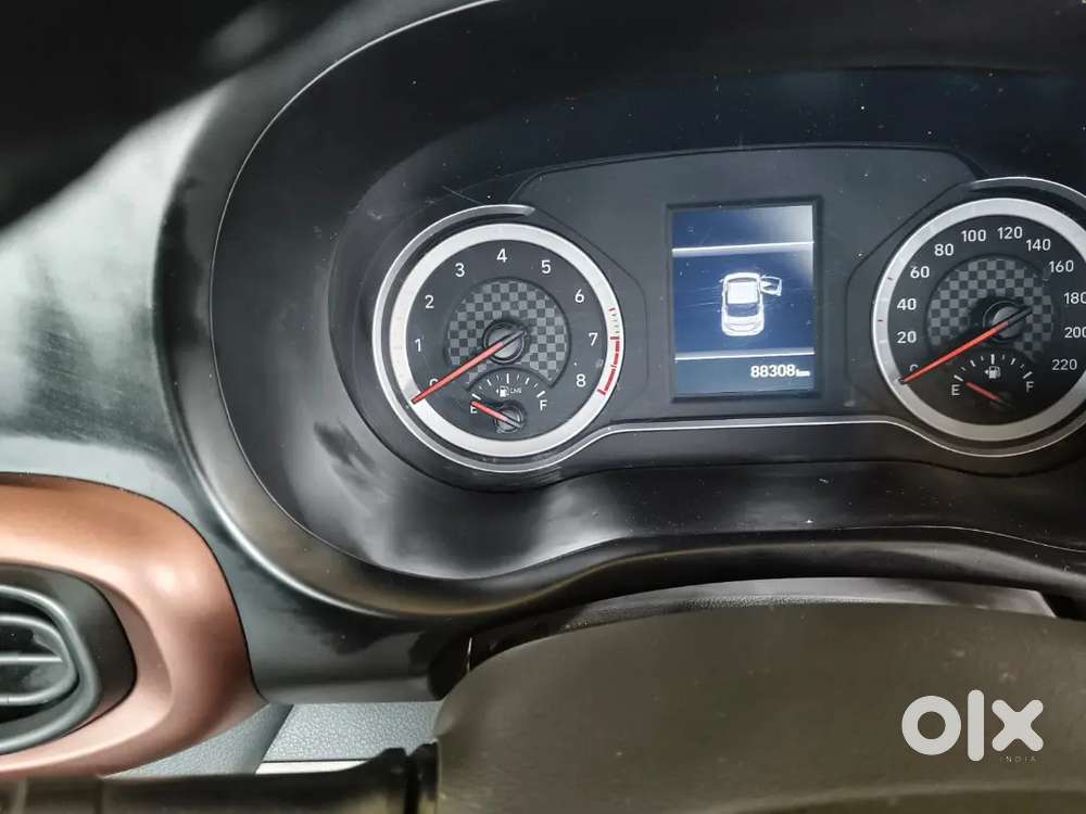 Hyundai Aura 2024 Aug Modal