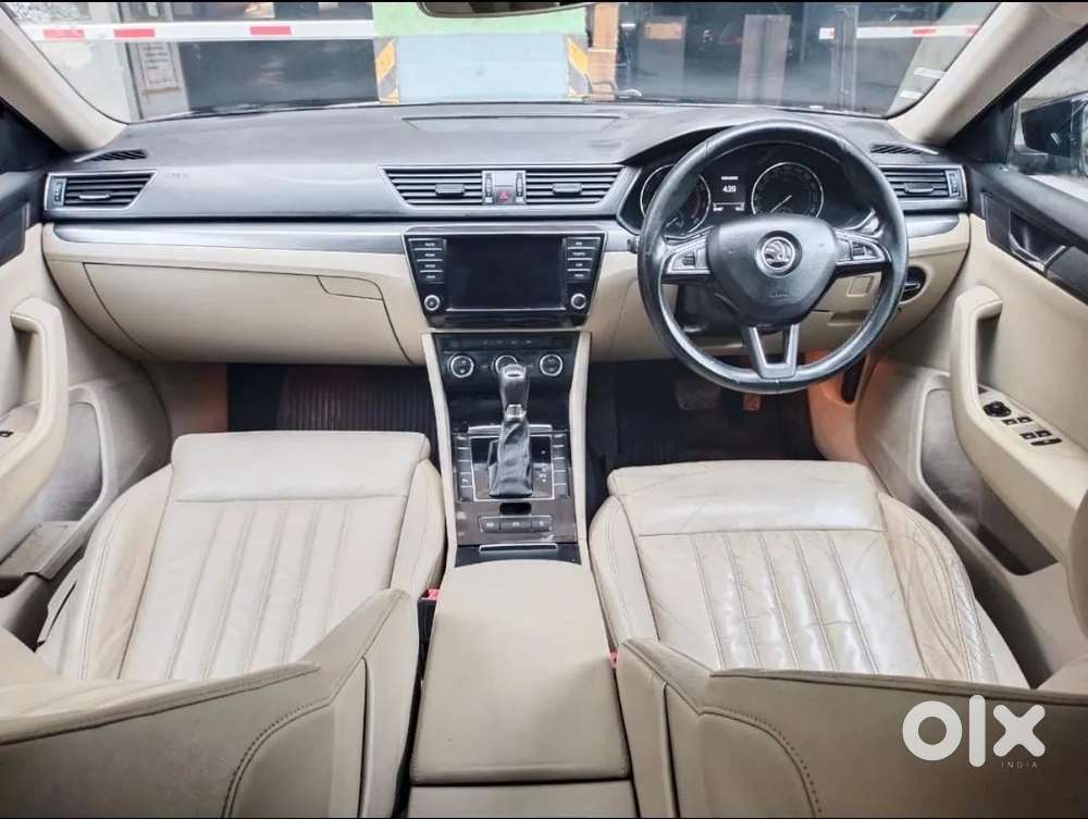 Skoda Superb [ ] 1.8 Style Tsi At, 2017, Petrol