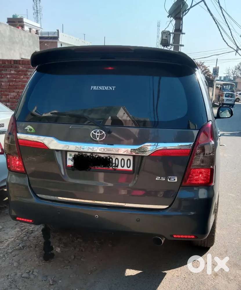 Toyota Innova 2016 Diesel 147000 Km Driven
