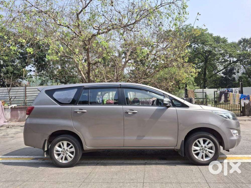 Toyota Innova Crysta 2.8 Gx At, 2017, Diesel