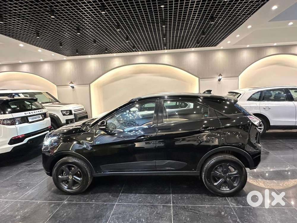 Tata Nexon Ev Xz Plus Dark Edition, 2022, Electric
