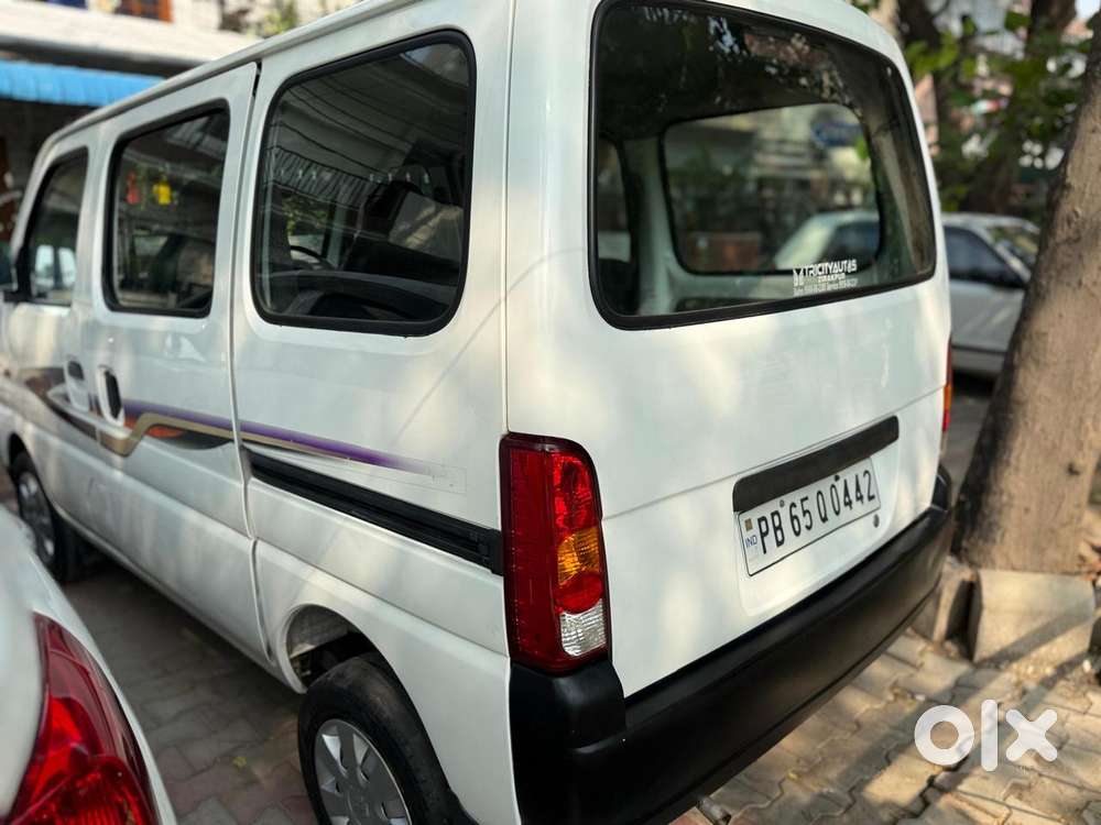 Maruti Suzuki Eeco 5 Seater Ac, 2011, Petrol