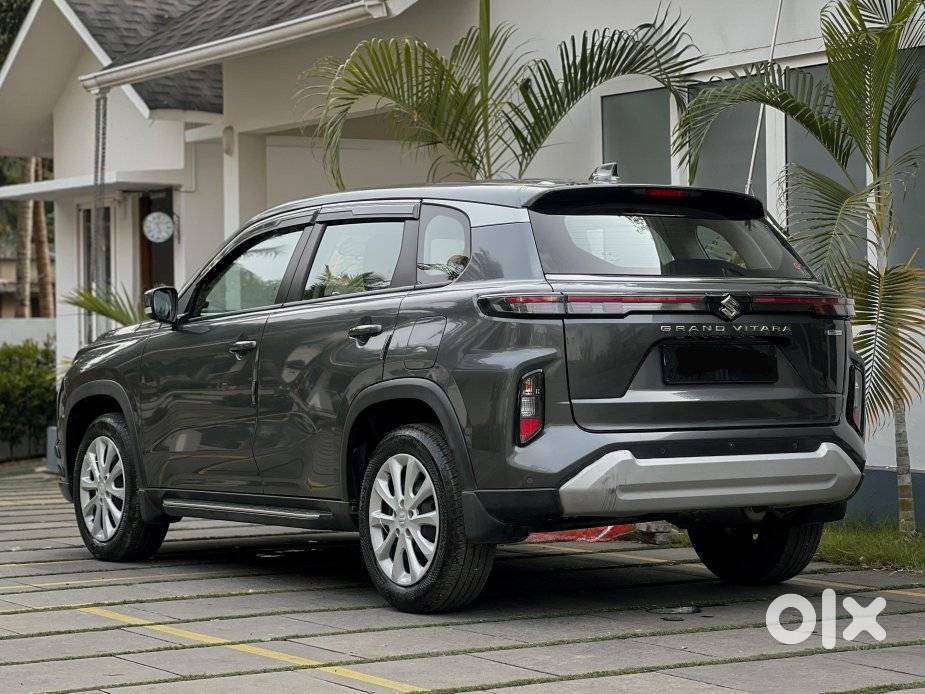 Maruti Suzuki Grand Vitara 1.5 Sigma Smart Hybrid, 2023, Petrol