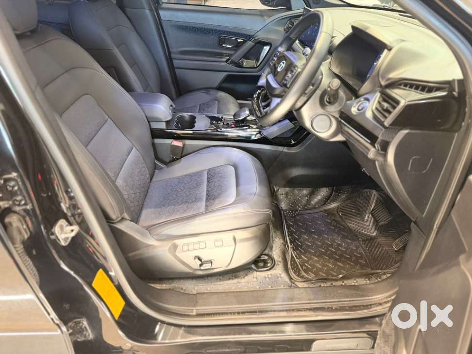 Tata Safari Accomplished X Plus 6 Str, 2025, Diesel