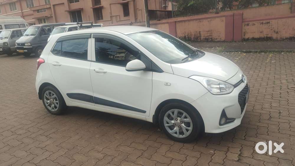 Hyundai Grand I10 Sportz 1.2 Kappa Vtvt, 2017, Petrol