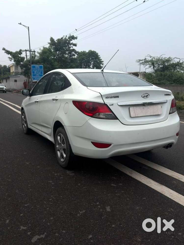 Hyundai Verna Ex 1.5 Petrol Mt, 2013, Petrol