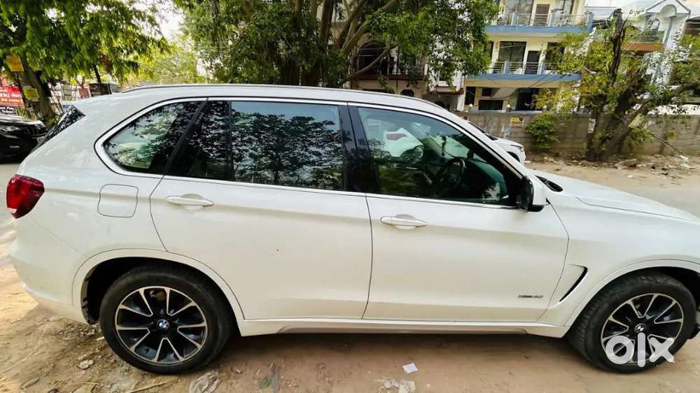 Bmw 5 Series 2017 Diesel 106057 Km Driven