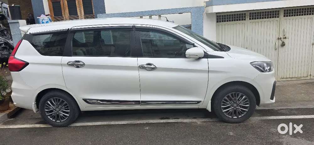Ertiga Zxi Shvs Top End At Mint Condition Without Even Single Scratche