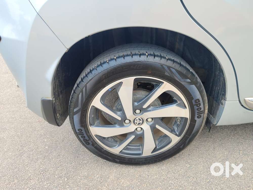 Toyota Glanza 1.2 V, 2024, Petrol