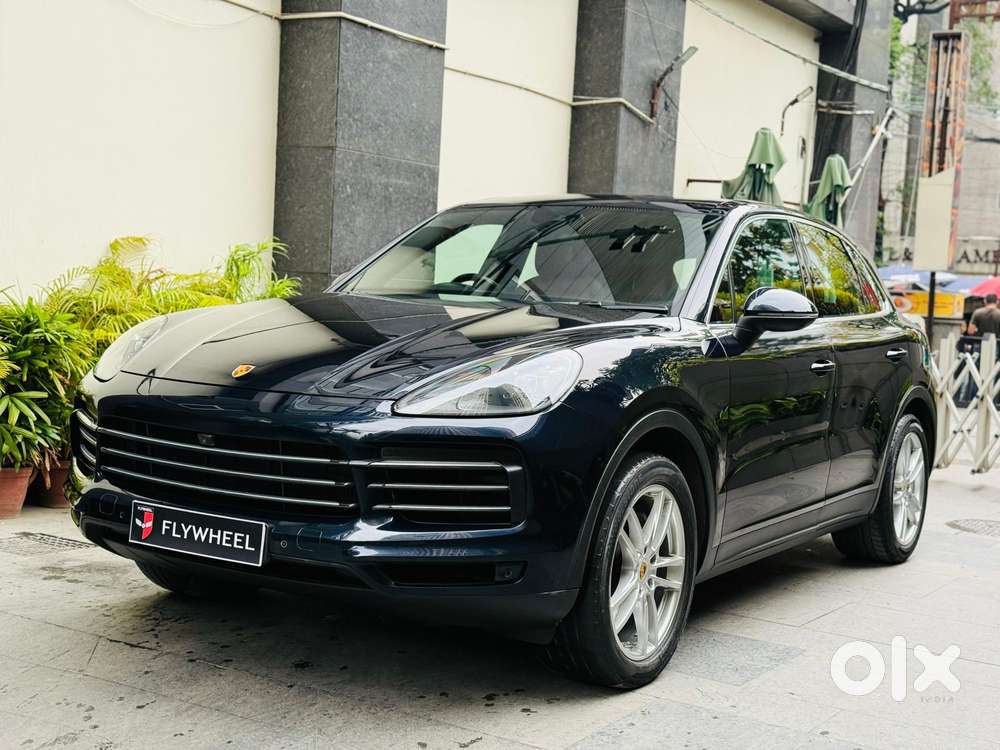 Porsche Cayenne Base, 2022, Petrol