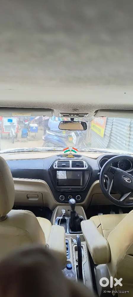 Mahindra Tuv 300 2016 Diesel Manual Year