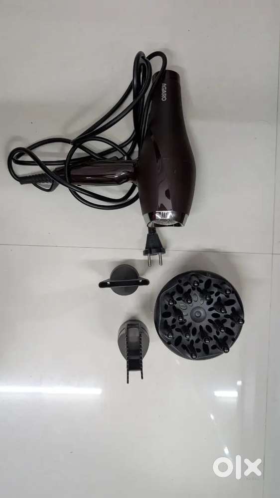Hair dryer