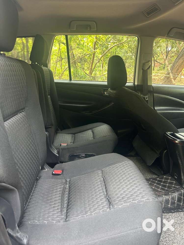 Toyota Innova Crysta 2.4 G Mt 7 Str, 2019, Diesel