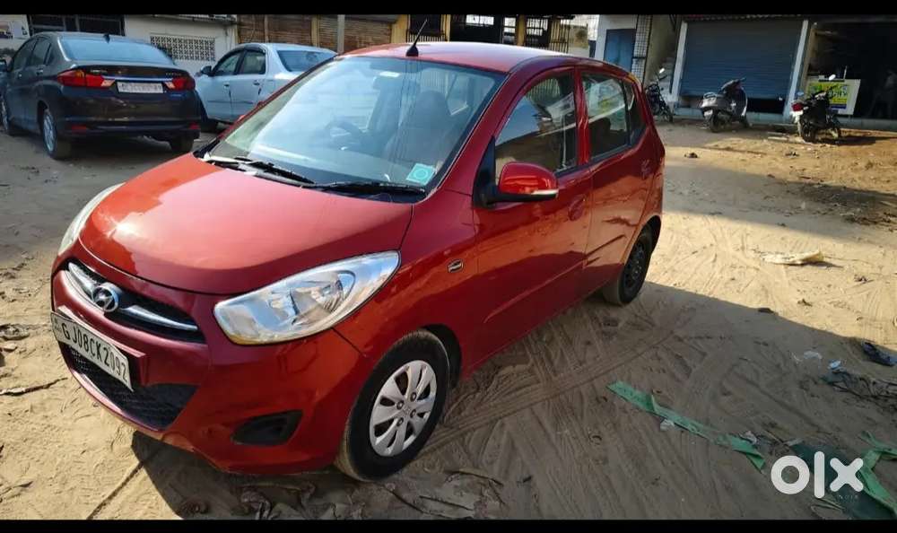 Hyundai I10 2013 Cng & Hybrids 137000 Km Driven