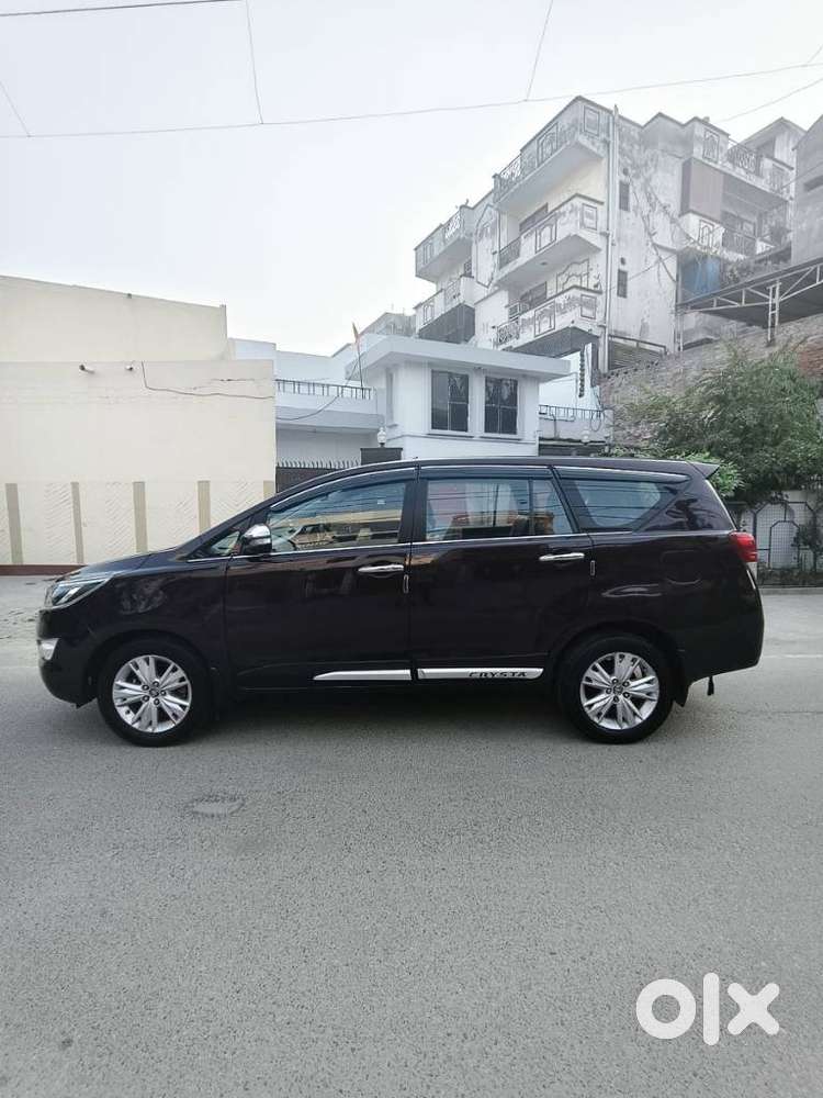 Toyota Innova Crysta Zx 2.4 Diesel 7 Seater, 2016, Diesel