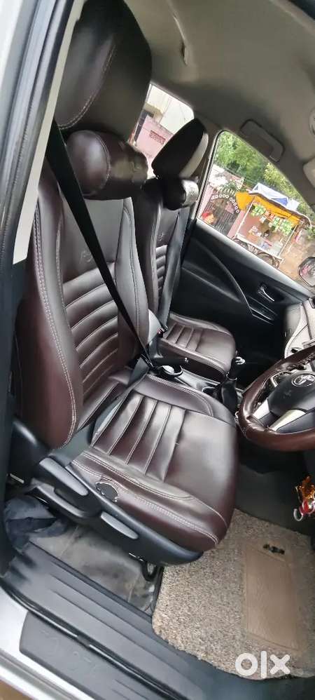Toyota Innova Crysta 2019