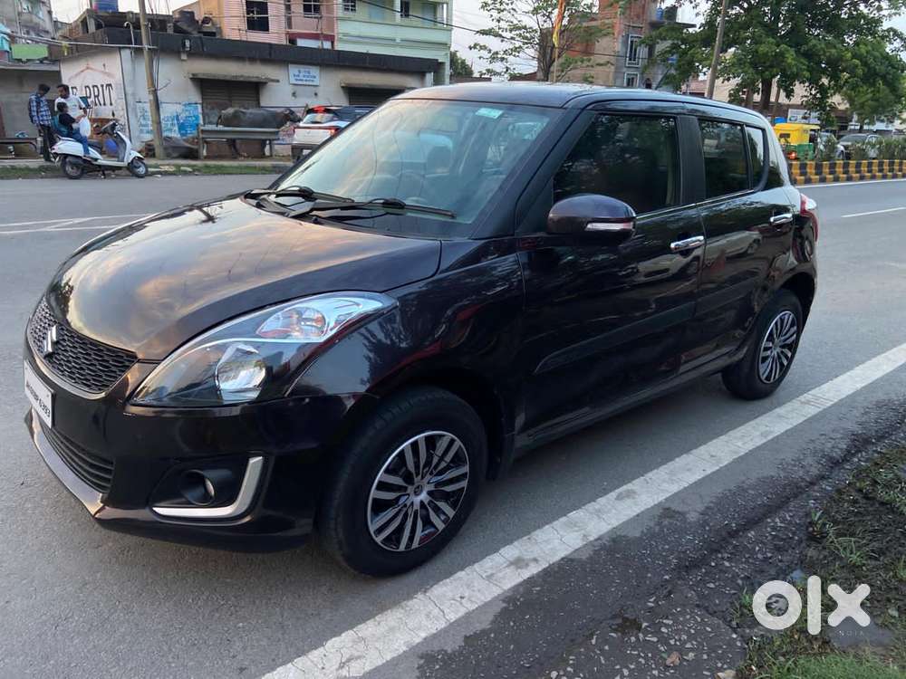 Maruti Suzuki Swift Vxi 1.2 Abs Bs-iv, 2016, Petrol