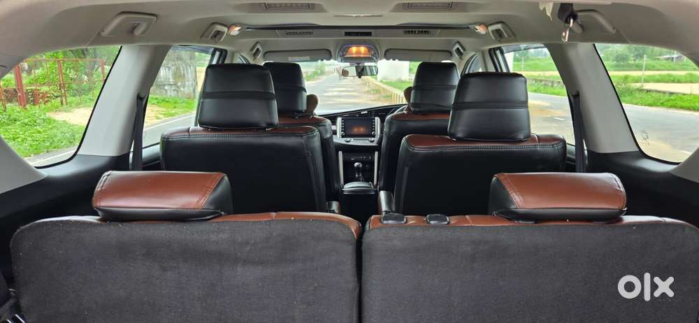Toyota Innova Crysta 2.4 V 7 Str, 2025, Diesel