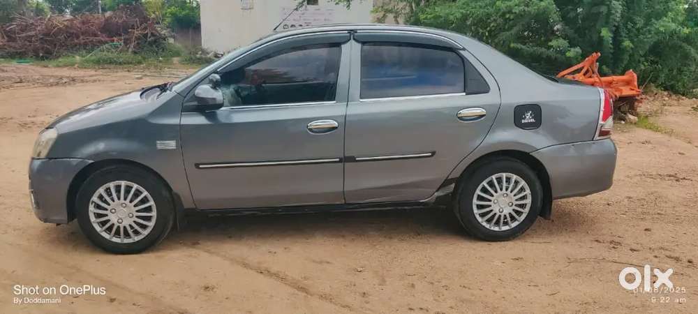 Toyota Etios 2015 Diesel 210000 Km Driven